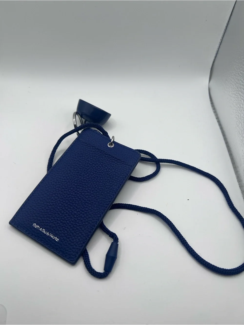 Bath & Body Works Wearable PocketBac Holder Navy Lanyard ID Badge NWT
